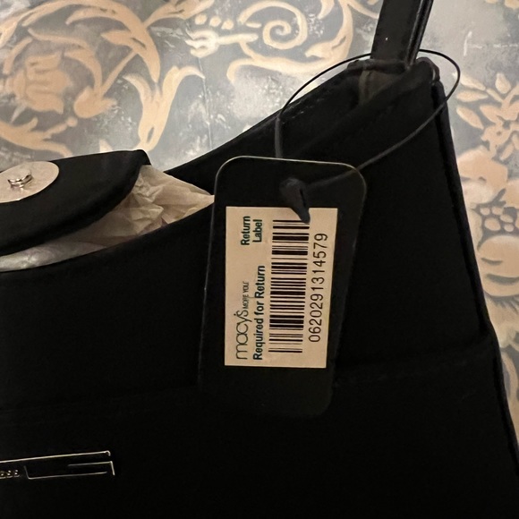 Guess Purse - Picture 2 of 4